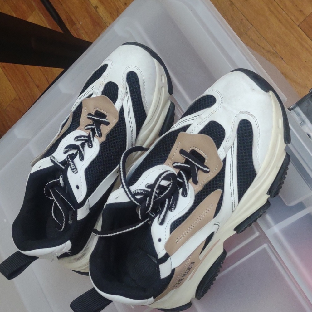 Steve Madden platform sneakers